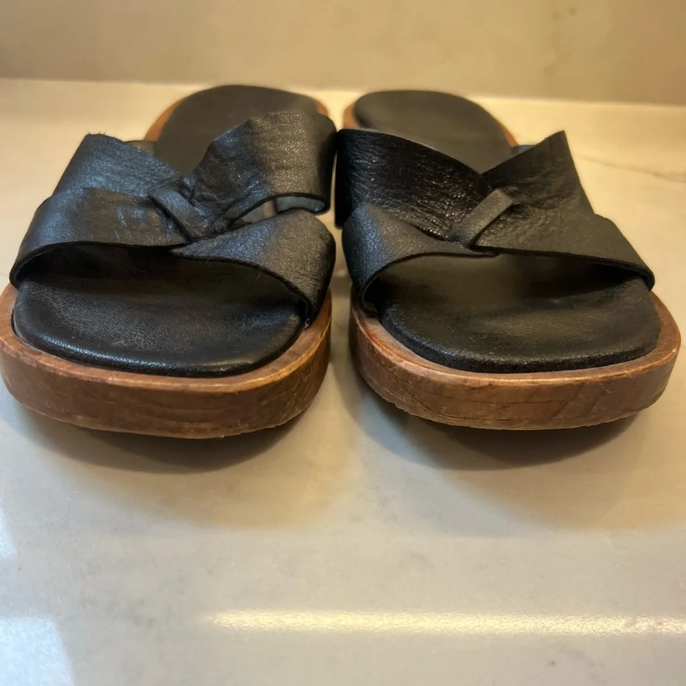 J. Crew Black Leather Wooden Heel Sandals Cross Straps Neutral Minimalist Chic